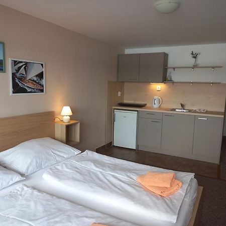 Pension Calla Dolni Vltavice ภายนอก รูปภาพ