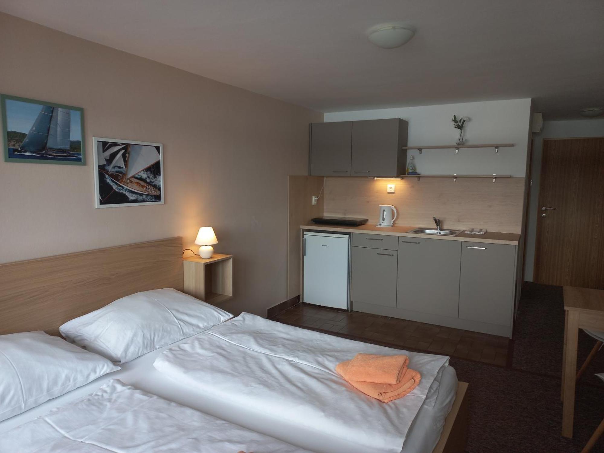 Pension Calla Dolni Vltavice ภายนอก รูปภาพ