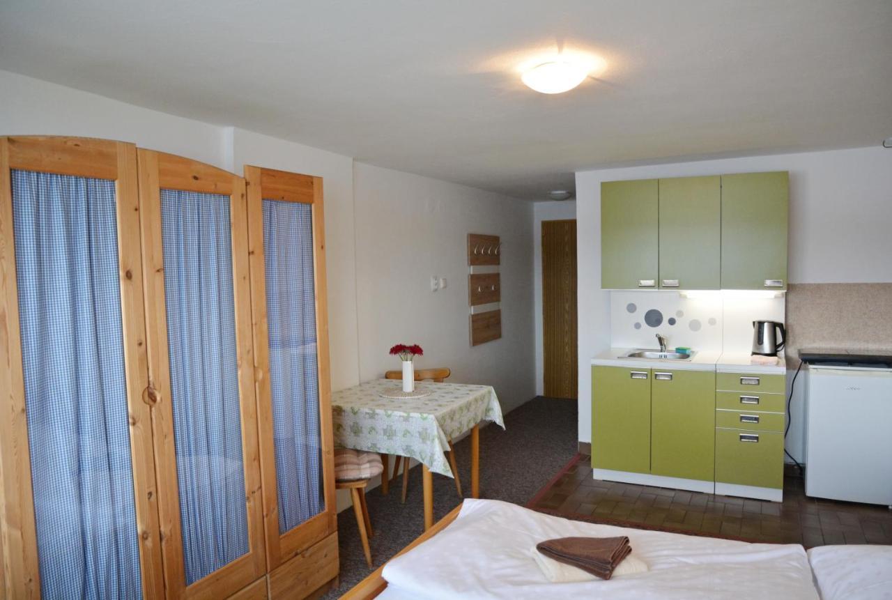 Pension Calla Dolni Vltavice ภายนอก รูปภาพ