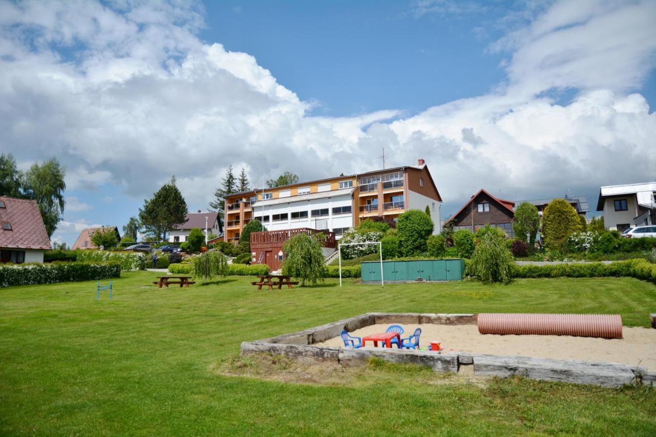 Pension Calla Dolni Vltavice ภายนอก รูปภาพ